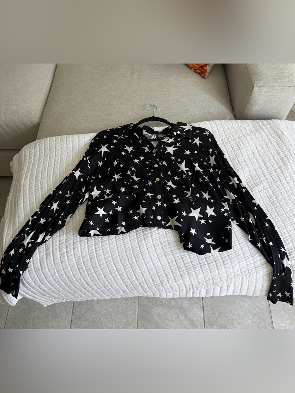 Black Star-Print Button-Front Women's Blouse